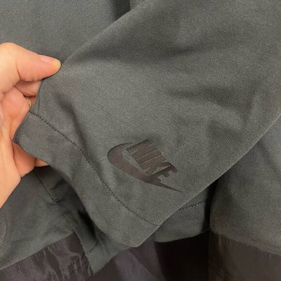 Nike men’s army green coal long sleeve tee with zipper pocket size XL - Picture 3 of 7